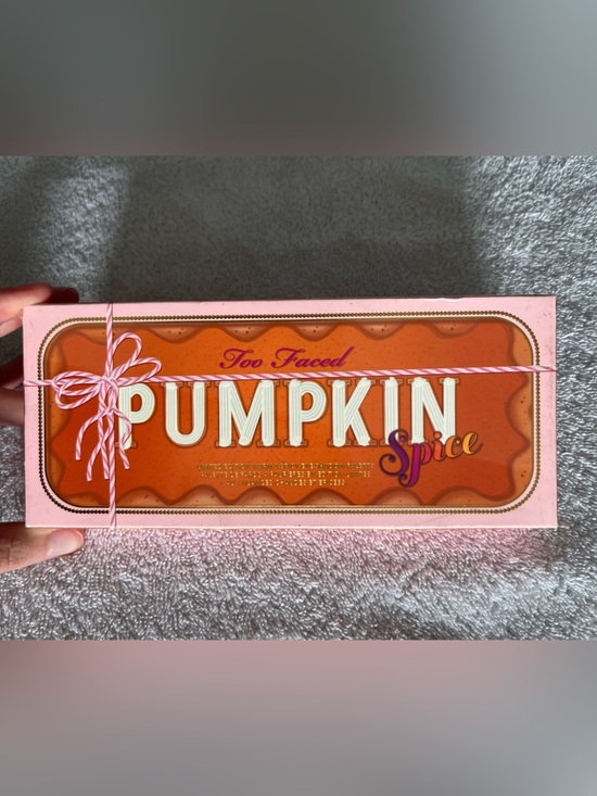 Too Faced Other - Too Faced Pink and Orange Pumpkin Spice Eyeshadow Palette